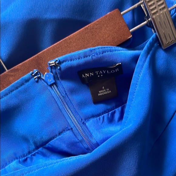 Ann Taylor Cobalt Blue Skirt - Picture 2 of 3